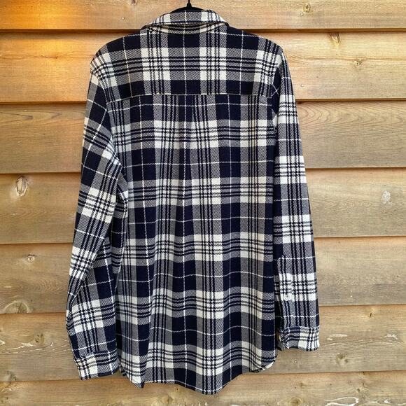 Quince black and white plaid soft button up shirt - Picture 3 of 7